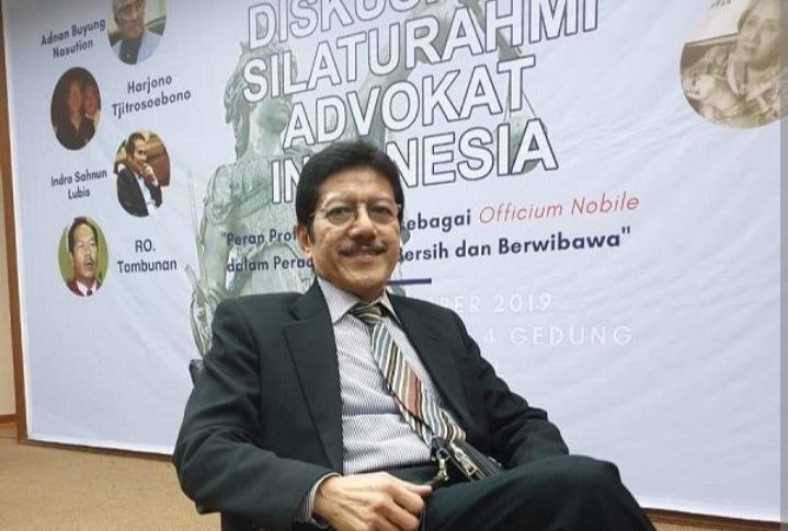 Dr. (HC) Muhammad Yuntri, SH., MH. dalam sebuah diskusi advokat Indonesia